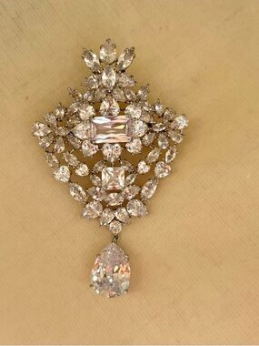 Vintage Style Royal Crystal Brooch - 3" Statement Piece